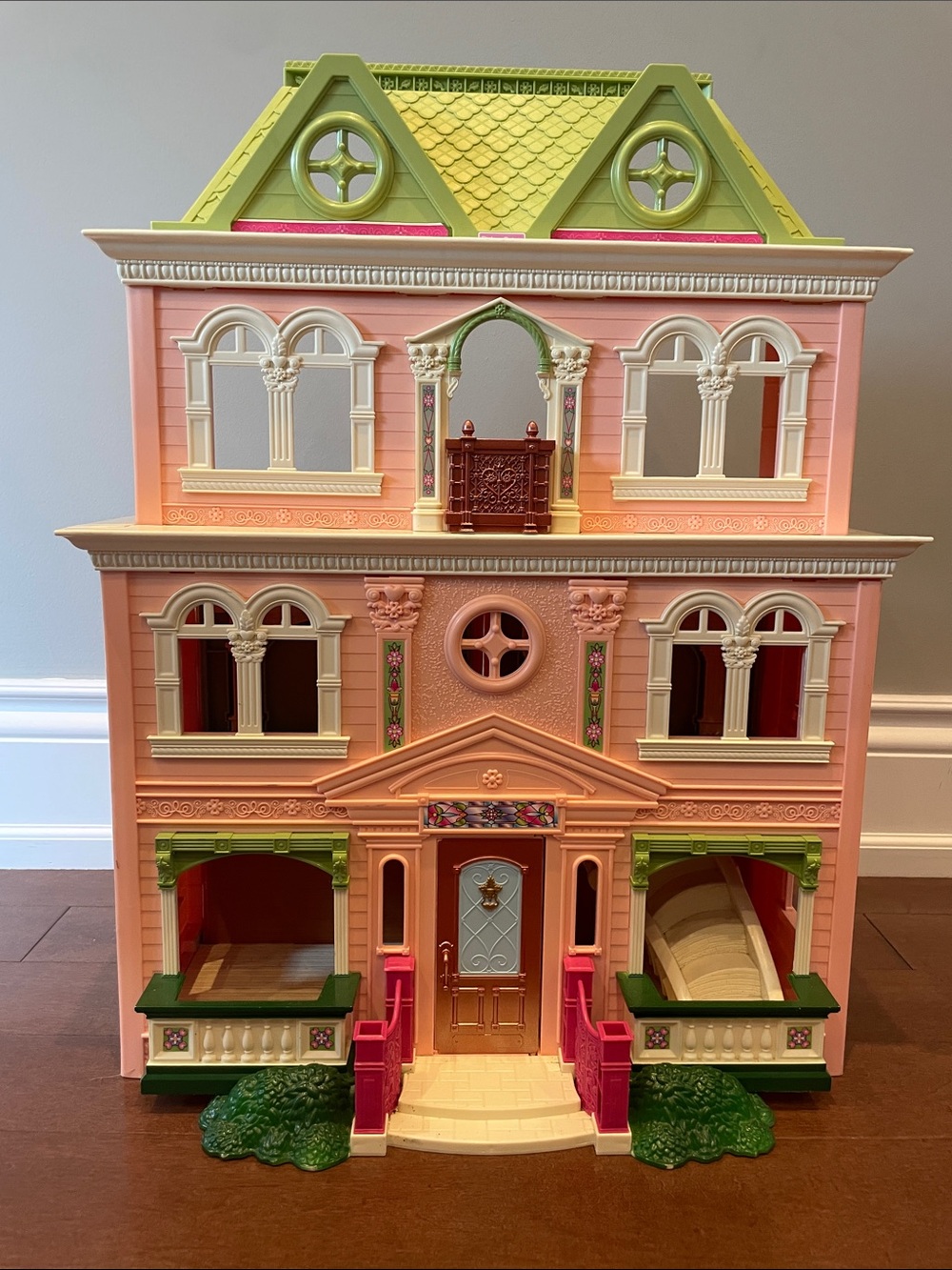 Fisher Price Loving Family Grand Mansion Victorian Doll House 2008